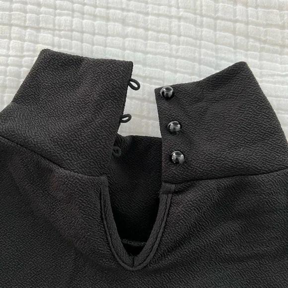 Black Fitted Long Sleeve Embellished Blouse - Picture 7 of 7